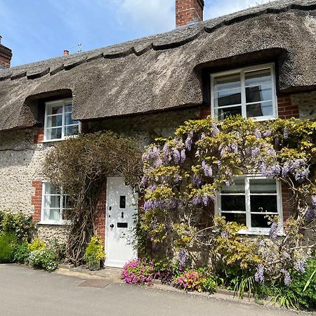 Little Thatch Cottage - Cerne Abbas, Dorset ภายนอก รูปภาพ